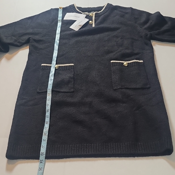 Urban Revivo Black Long Sleeve Sweater Dress with White Trim NWOT Medium - Picture 10 of 12